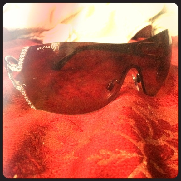 Bvlgari sunglasses - Picture 1 of 3