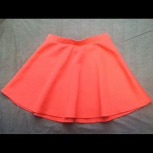 🔴Sold🔴 skater skirt.