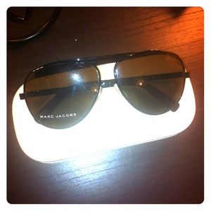 Marc Jacobs shades