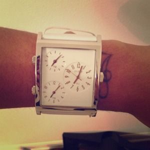 Square Guess Watch