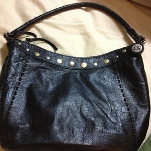 Black, leather purse (the sac)
