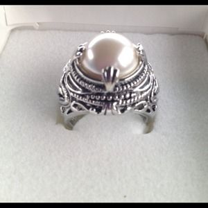 Premier Designs Ring