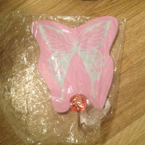 Butterfly wall hook