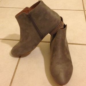 Brand new grey ankle booties