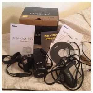 Nikon Coolpix P90 Black Camera 12.1 MP 24x Zoom