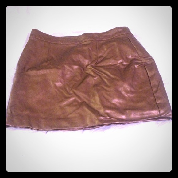 Leatherette skirt, only use once.