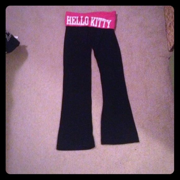 Hello Kitty Yoga Pants