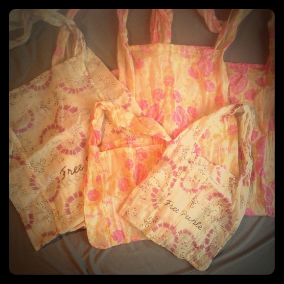 💥 SOLD 💥6 Free people bags