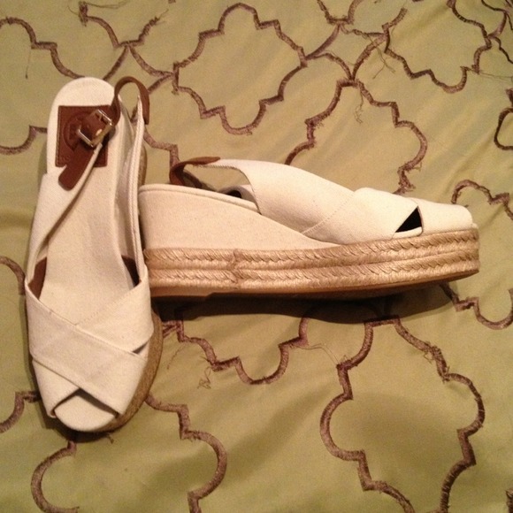 ❤️SOLD❤️ - Picture 2 of 4