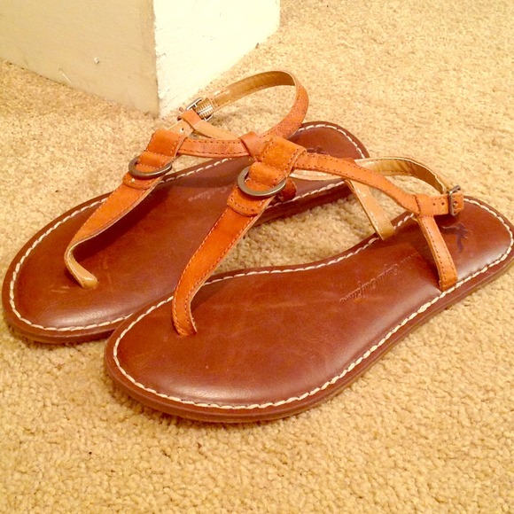 American Eagle sandals size 7