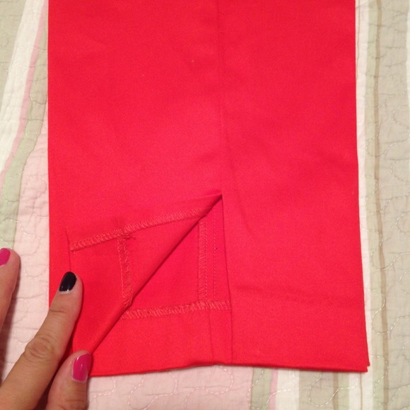 ❗️❗️SOLD❗️❗️Coral red high waist pants - Picture 2 of 3