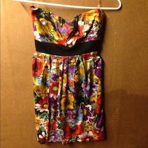 Cute floral sleeveless dress