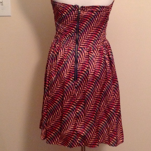 Sweetheart neckline rainbow colored cocktail dress - Picture 4 of 4