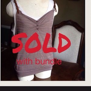 ⚡ 2fer size XL tan w/ cream tank underneath