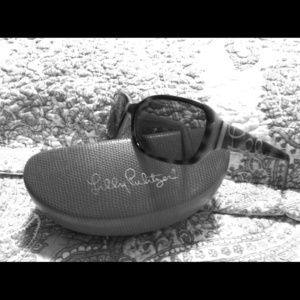 Lilly Pulitzer Sun Glasses
