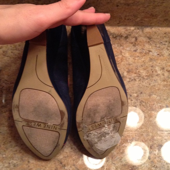 Navy blue linen with red piping wedges Peeptoad - Picture 3 of 3