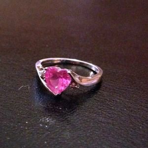 10k heart ring