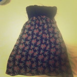 Comfy strapless black and floral print dress