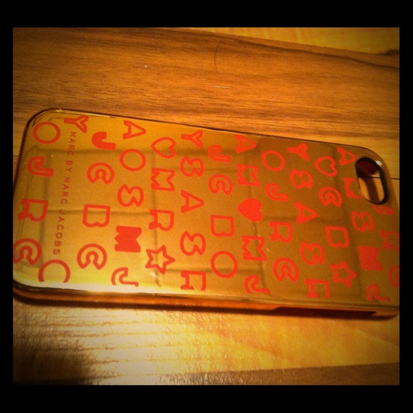 Marc Jacobs iphone 5 case