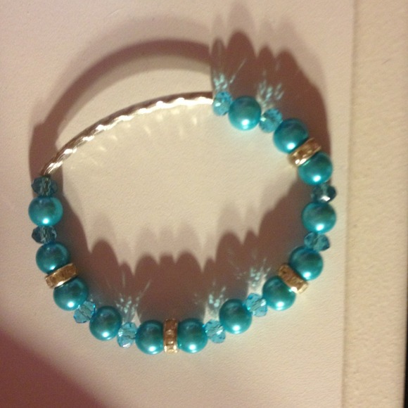 A beautiful turquoise bracelet - Picture 1 of 1