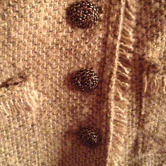 Really classy suit - Picture 2 of 3