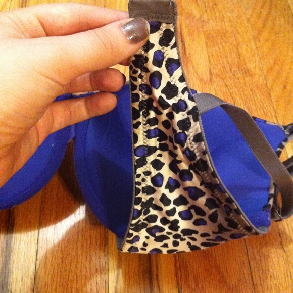 SOLD - Picture 4 of 4