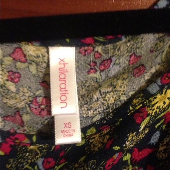 Cute floral dress - Picture 3 of 3