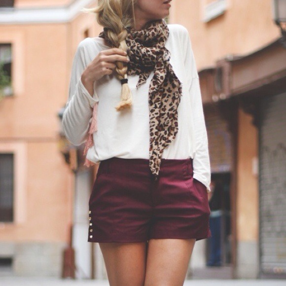 Leopard print scarf