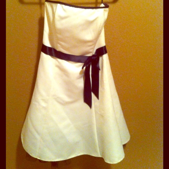 JESSICA MCCLINTOCK FORMAL KNEE LENGTH DRESS