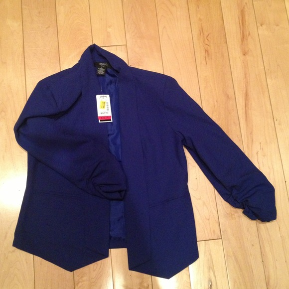 Blue open blazer