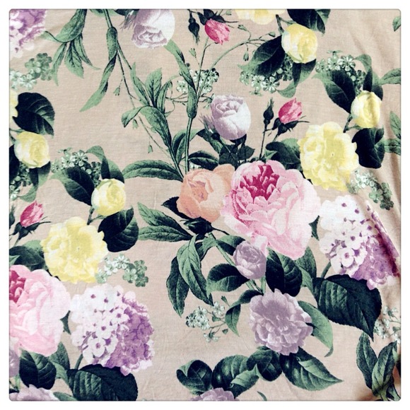 H&M Batwing sleeve T-shirt. - Picture 4 of 4