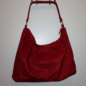 Deep red leatherette single strap purse (NVR USED)