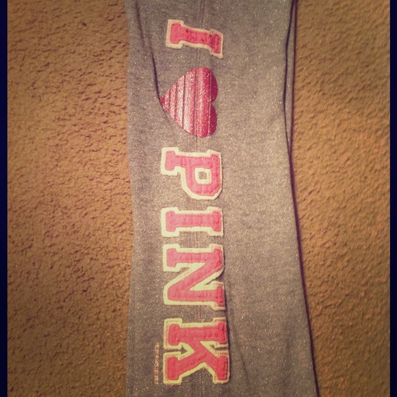 Cute Victoria secret bottoms great condition!!!!
