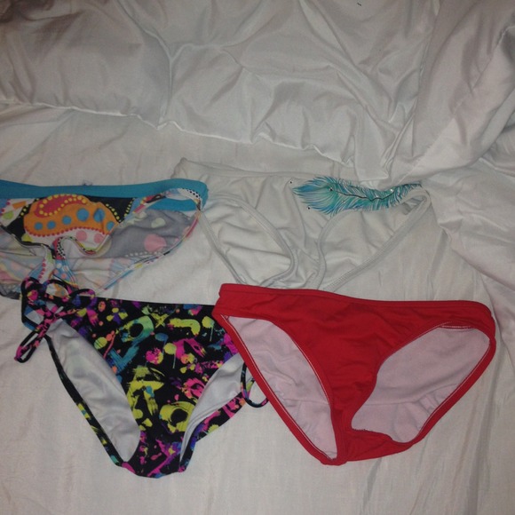 Bathing suite bottom bundle.