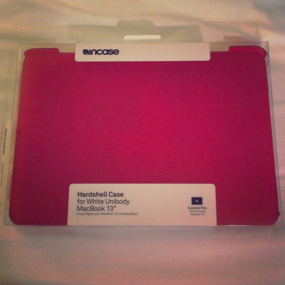 Pink Hardshell Case for White Unibody MacBook "13