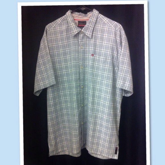 ❌SOLD❌Mens XXL Quiksilver shirts