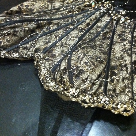 Black satin sequined Tony Bowls Paris Gown sz16 - Picture 3 of 4