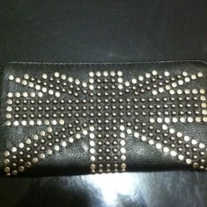 Leather wallet from London
