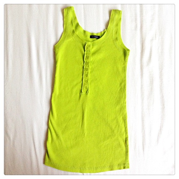 Green vest.