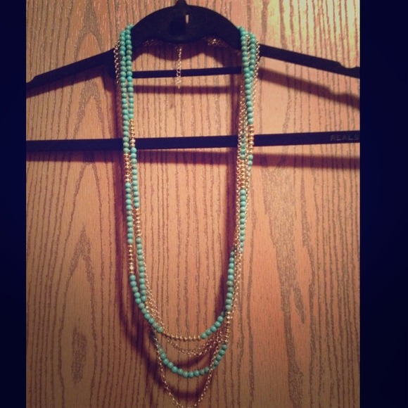 ❌SOLD❌ Turquoise and Gold Layered Necklace
