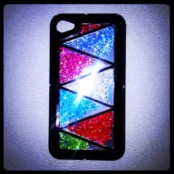 Loose crystals iPhone 4/4s case