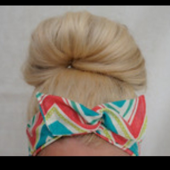 Dolly headbands with wire for easy styling