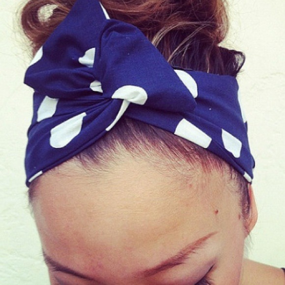 Dolly headbands with wire inside for easy styling!