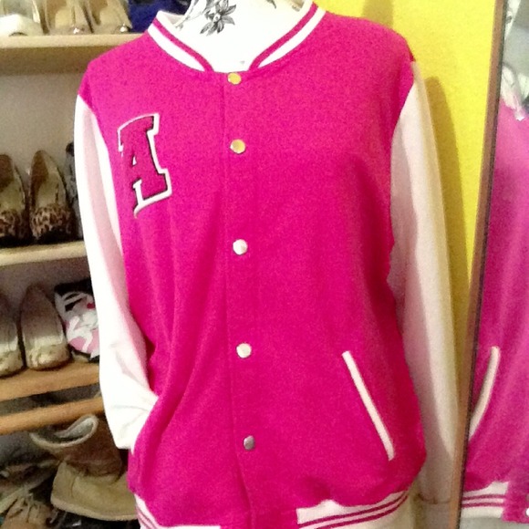 Letterman jacket. - Picture 1 of 3