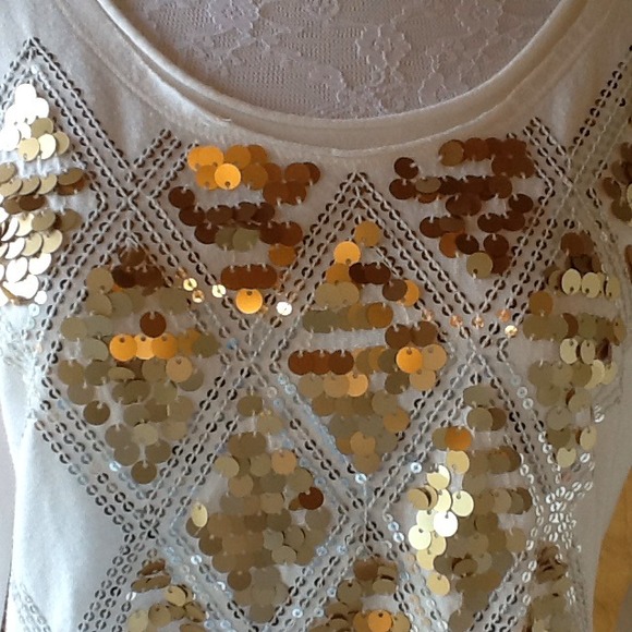 SOLD IN BUNDLE!! - Picture 2 of 4