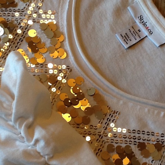 SOLD IN BUNDLE!! - Picture 4 of 4