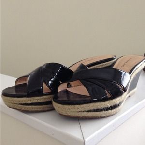 Patent leather and twine wedge sandals