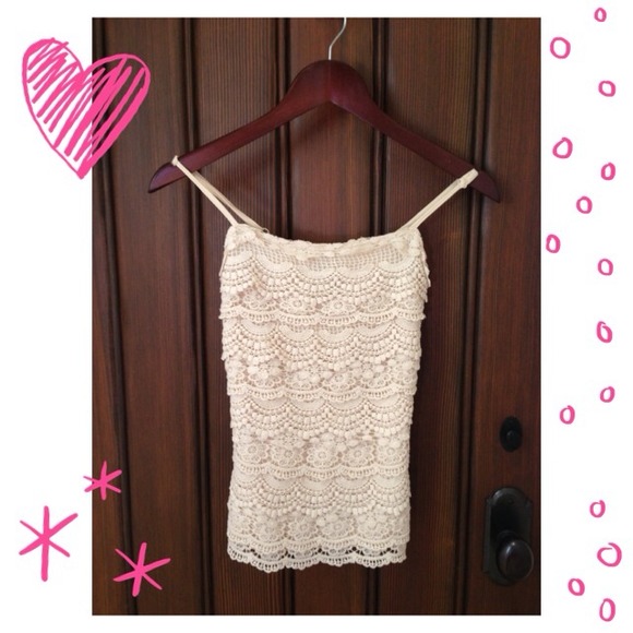 NWOT Detailed Tank Top