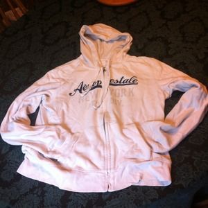 White Aeropostale Sweatshirt