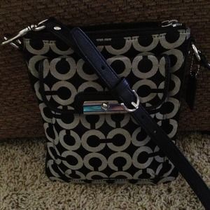 Like new coach crossbody